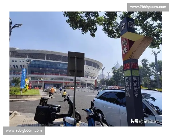 湘超燃启贺龙体育场 4 万球迷见证长沙开门红